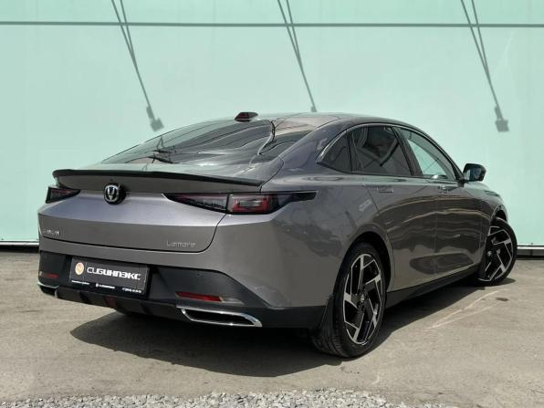 Changan Lamore с пробегом 2024 года, цена 2 590 000 рублей, 968 км, седан, Автокод Объявления