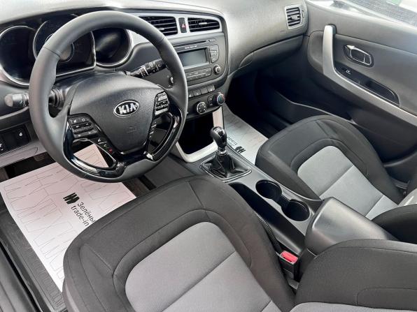 Kia Ceed II с пробегом 2013 года, цена 1 065 000 рублей, 92370 км, хэтчбек, Автокод Объявления