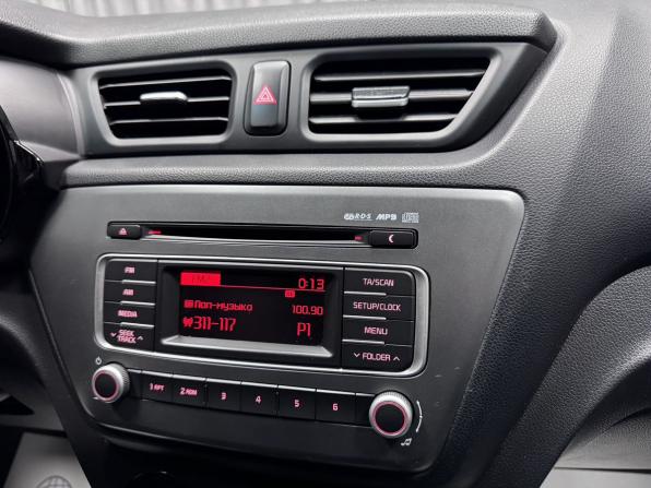 Kia Rio III Рестайлинг с пробегом 2015 года, цена 1 157 000 рублей, 108929 км, хэтчбек, Автокод Объявления