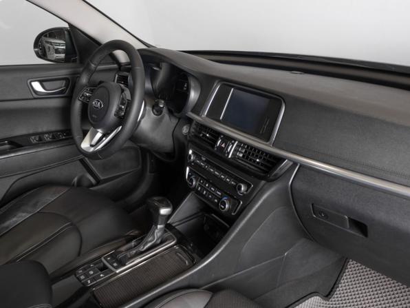Kia Optima IV Рестайлинг с пробегом 2018 года, цена 1 425 000 рублей, 196329 км, седан, Автокод Объявления