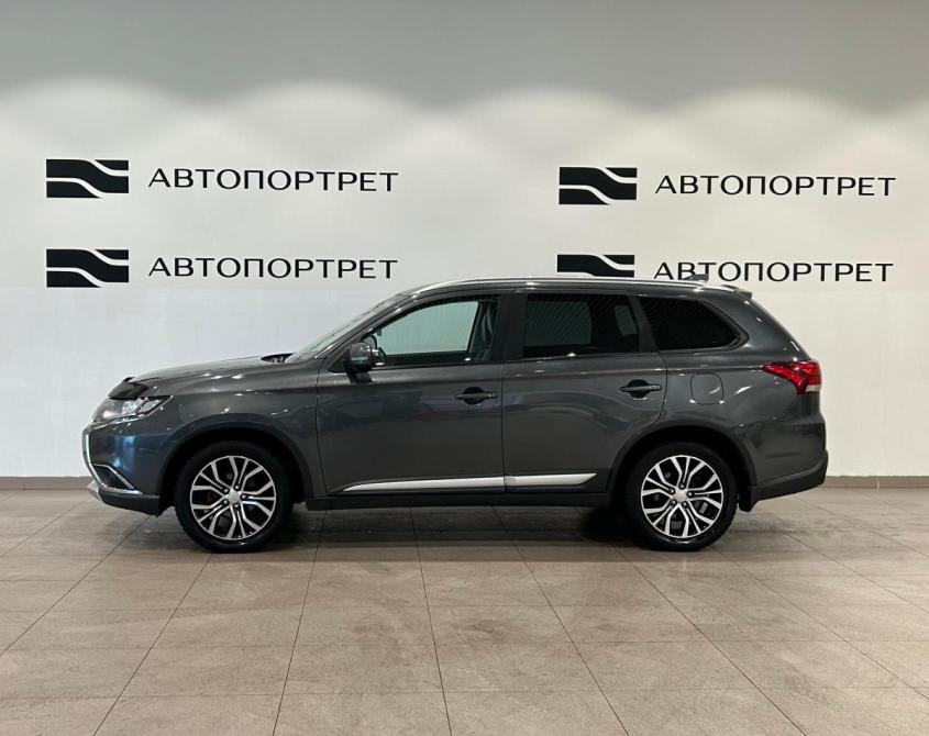 Mitsubishi Outlander III Рестайлинг 2 Санкт-Петербург  - изображение 4