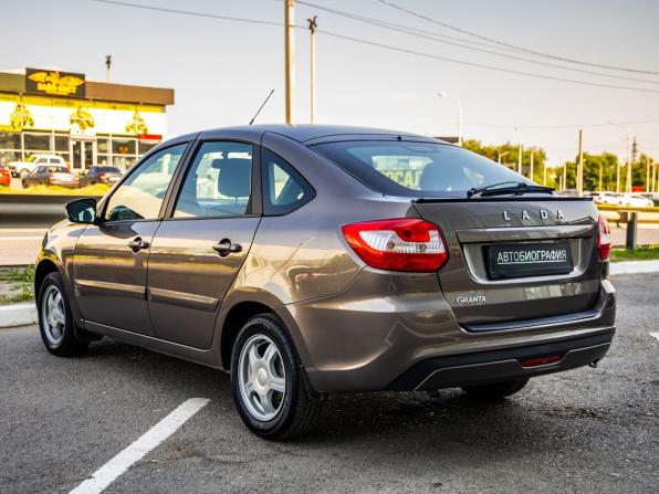 Lada (ВАЗ) Granta I Рестайлинг с пробегом 2019 года, цена 738 000 рублей, 118209 км, лифтбек, Автокод Объявления