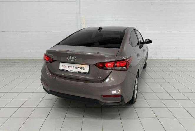 Hyundai Solaris II с пробегом 2018 года, цена 1 420 000 рублей, 87805 км, седан, Автокод Объявления