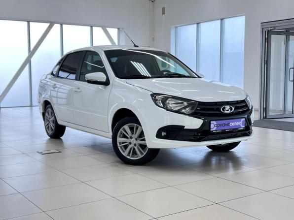 Lada (ВАЗ) Granta I Рестайлинг с пробегом 2022 года, цена 840 000 рублей, 18322 км, седан, Автокод Объявления