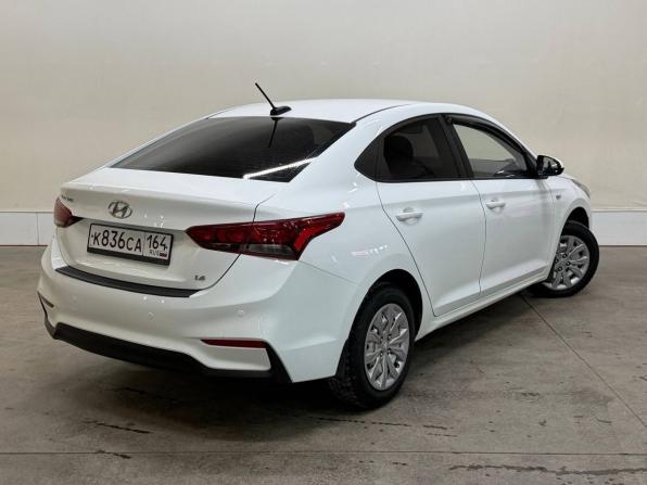 Hyundai Solaris II с пробегом 2019 года, цена 1 057 000 рублей, 118721 км, седан, Автокод Объявления
