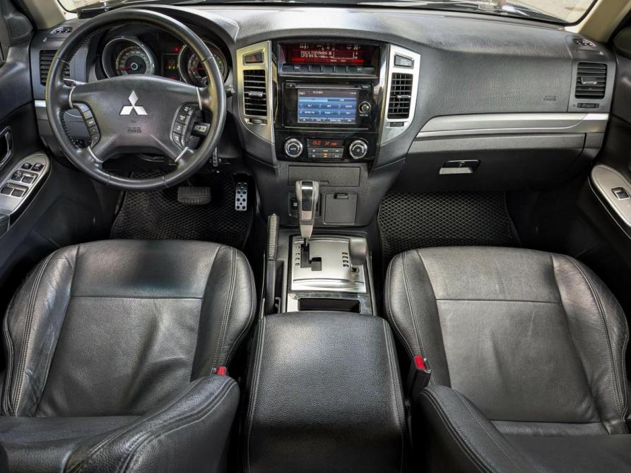 Mitsubishi Pajero IV Рестайлинг 2 Екатеринбург  - изображение 10