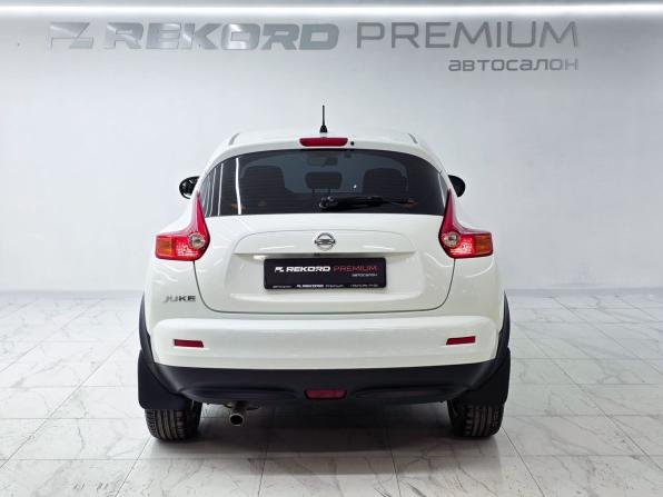 Nissan Juke I с пробегом 2011 года, цена 1 035 000 рублей, 131000 км, внедорожник, Автокод Объявления