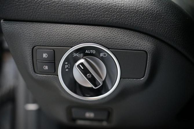 Mercedes-Benz GLA I (X156) Рестайлинг с пробегом 2019 года, цена 2 483 000 рублей, 75000 км, внедорожник, Автокод Объявления