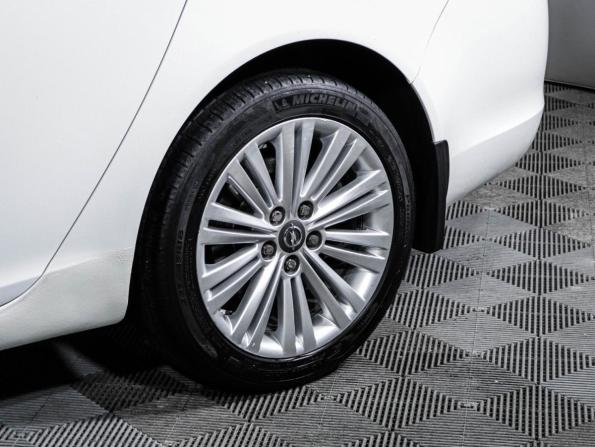 Opel Insignia I Рестайлинг с пробегом 2014 года, цена 1 350 000 рублей, 138385 км, седан, Автокод Объявления
