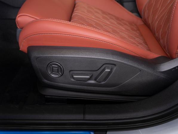Audi A3 IV (8Y) Рестайлинг с пробегом 2025 года, цена 3 900 000 рублей, 10 км, хэтчбек, Автокод Объявления