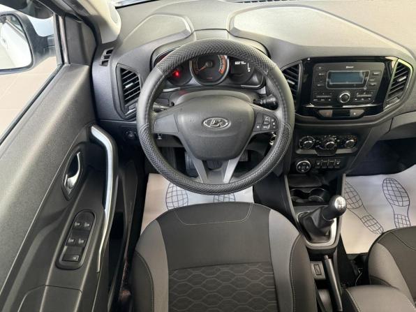 Lada (ВАЗ) XRAY I с пробегом 2019 года, цена 1 099 000 рублей, 60000 км, хэтчбек, Автокод Объявления