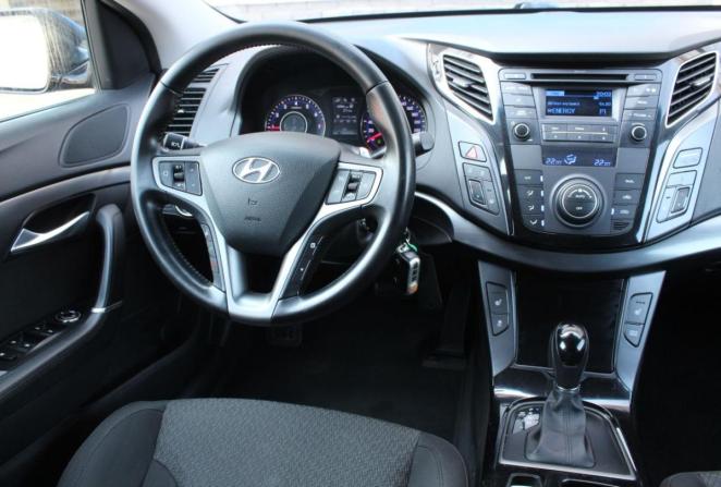 Hyundai i40 I Рестайлинг с пробегом 2016 года, цена 1 300 000 рублей, 125444 км, седан, Автокод Объявления