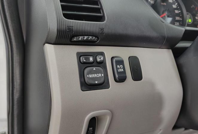 Mitsubishi Pajero Sport II Рестайлинг с пробегом 2014 года, цена 1 870 000 рублей, 229587 км, внедорожник, Автокод Объявления