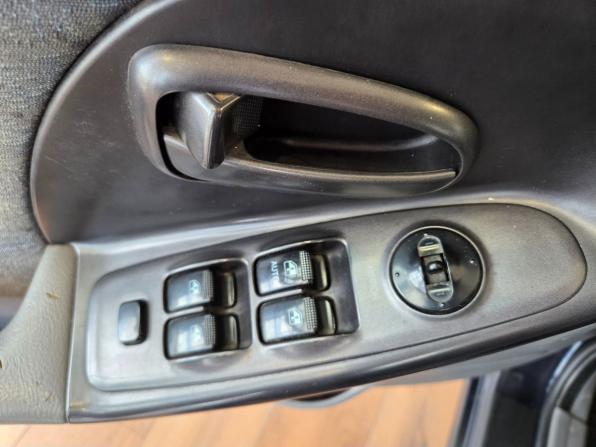 Hyundai Elantra III (XD2) Рестайлинг с пробегом 2005 года, цена 300 000 рублей, 214055 км, седан, Автокод Объявления