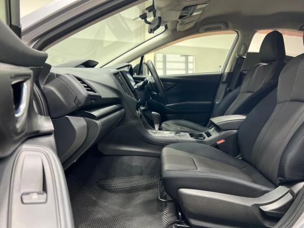 Subaru Impreza V с пробегом 2017 года, цена 1 149 000 рублей, 183000 км, седан, Автокод Объявления
