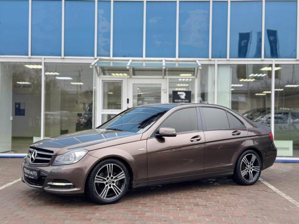 Mercedes-Benz C-Класс III (W204) Рестайлинг с пробегом 2013 года, цена 1 330 000 рублей, 169961 км, седан, Автокод Объявления