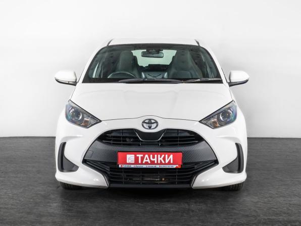 Toyota Yaris IV с пробегом 2021 года, цена 1 130 000 рублей, 88305 км, хэтчбек, Автокод Объявления