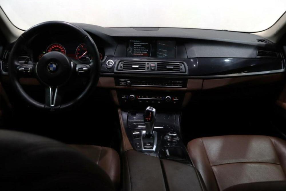 BMW 5 серии VI (F10/F11/F07) Рестайлинг Сургут  - изображение 19