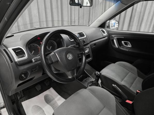 Skoda Fabia II с пробегом 2009 года, цена 449 000 рублей, 260000 км, универсал, Автокод Объявления