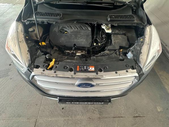 Ford Kuga II Рестайлинг с пробегом 2016 года, цена 1 430 000 рублей, 238360 км, внедорожник, Автокод Объявления
