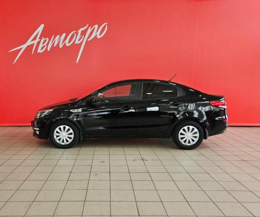 Kia Rio III Рестайлинг с пробегом 2015 года, цена 1 235 000 рублей, 75748 км, седан, Автокод Объявления