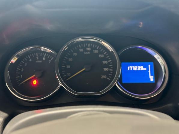 Renault Duster I Рестайлинг с пробегом 2018 года, цена 1 249 000 рублей, 180000 км, внедорожник, Автокод Объявления