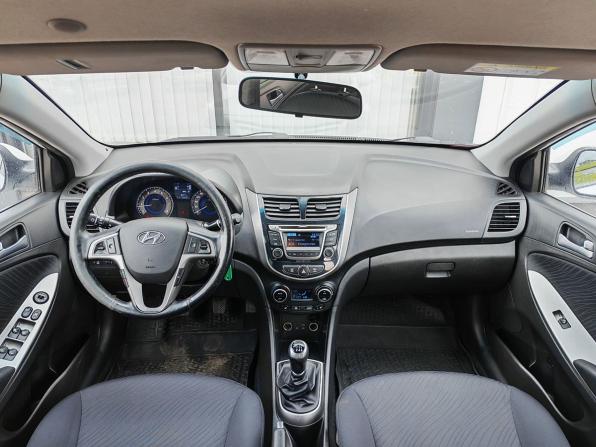 Hyundai Solaris I Рестайлинг с пробегом 2016 года, цена 718 000 рублей, 228452 км, седан, Автокод Объявления