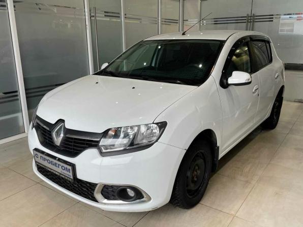 Renault Sandero II с пробегом 2017 года, цена 800 000 рублей, 94821 км, хэтчбек, Автокод Объявления