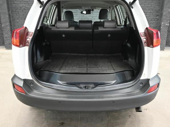 Toyota RAV4 IV (XA40) с пробегом 2013 года, цена 2 250 000 рублей, 150000 км, внедорожник, Автокод Объявления