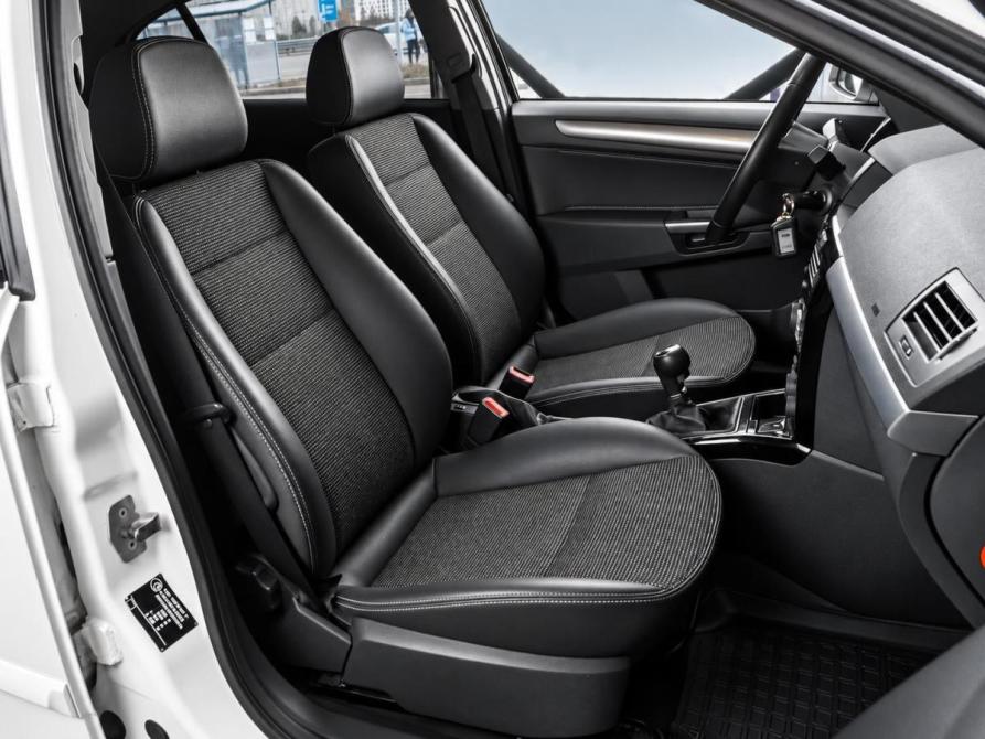 Opel Astra H Рестайлинг Тюмень  - изображение 7