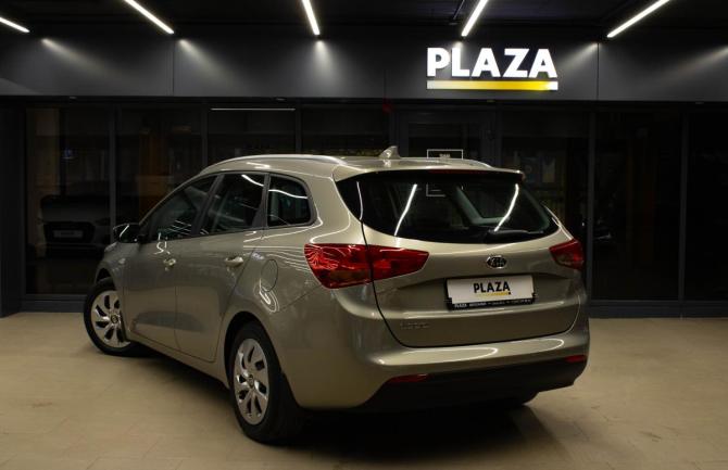 Kia Ceed II Рестайлинг с пробегом 2017 года, цена 999 000 рублей, 228006 км, универсал, Автокод Объявления
