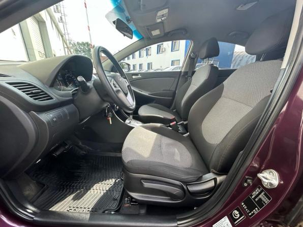 Hyundai Solaris I с пробегом 2014 года, цена 745 000 рублей, 106865 км, седан, Автокод Объявления