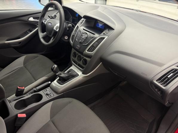 Ford Focus III с пробегом 2011 года, цена 715 900 рублей, 205000 км, хэтчбек, Автокод Объявления