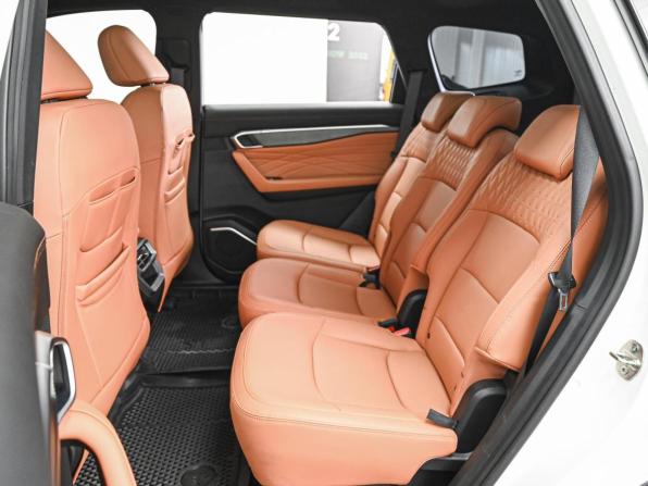 Geely Okavango I Рестайлинг с пробегом 2024 года, цена 2 719 000 рублей, 14029 км, внедорожник, Автокод Объявления