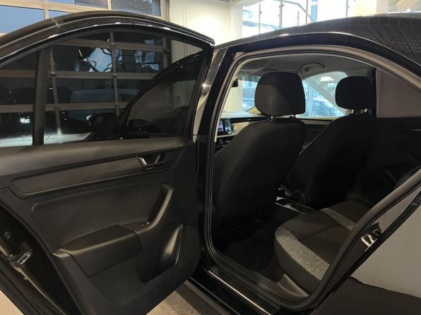 Skoda Rapid II с пробегом 2021 года, цена 1 270 000 рублей, 81135 км, лифтбек, Автокод Объявления