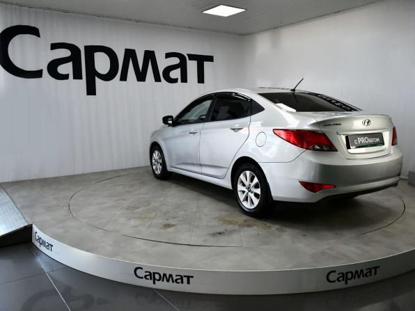 Hyundai Solaris I Рестайлинг с пробегом 2016 года, цена 987 000 рублей, 234167 км, седан, Автокод Объявления