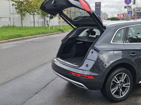 Audi Q5 II (FY) с пробегом 2017 года, цена 2 380 000 рублей, 198000 км, внедорожник, Автокод Объявления