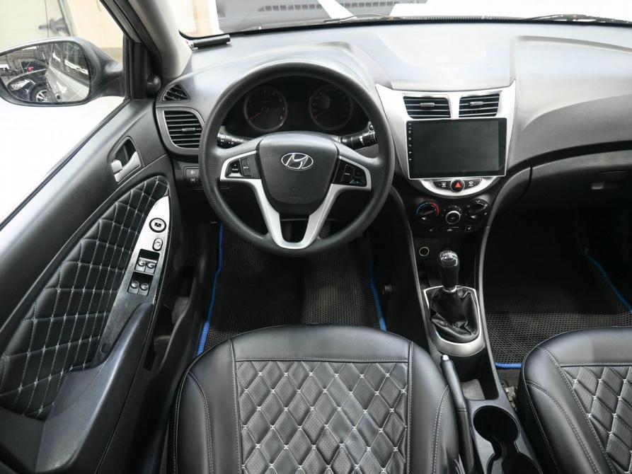 Hyundai Solaris I Ростов-на-Дону  - изображение 9