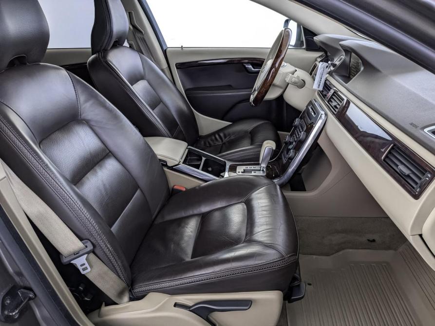 Volvo XC70 II Москва  - изображение 24