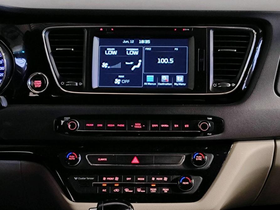 Kia Carnival III Москва  - изображение 8