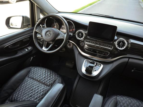 Mercedes-Benz V-Класс III (W447) с пробегом 2018 года, цена 5 590 000 рублей, 141760 км, минивэн, Автокод Объявления