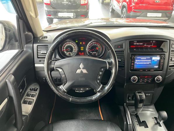Mitsubishi Pajero IV Рестайлинг 1 с пробегом 2013 года, цена 1 998 000 рублей, 222000 км, внедорожник, Автокод Объявления