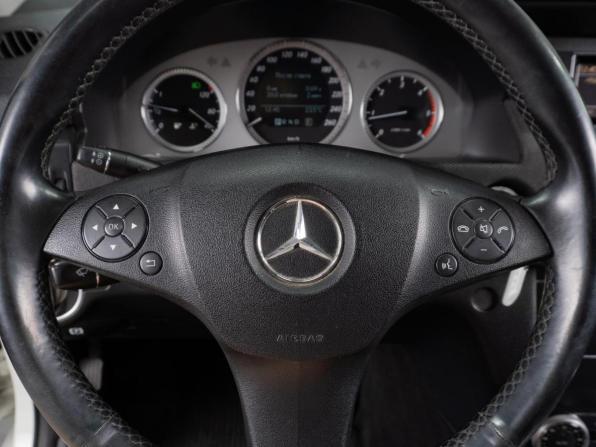 Mercedes-Benz GLK-Класс I (X204) Рестайлинг с пробегом 2012 года, цена 1 820 000 рублей, 203270 км, внедорожник, Автокод Объявления