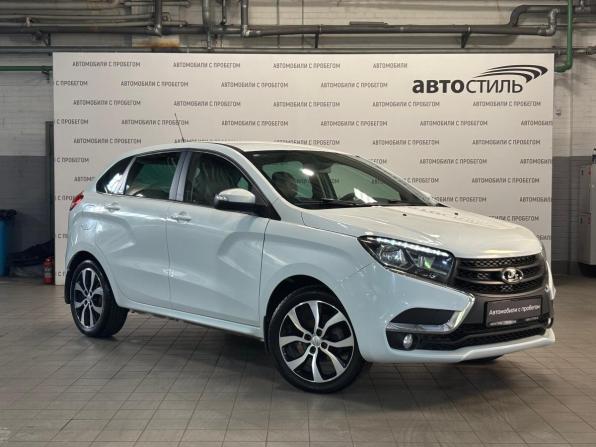 Lada (ВАЗ) XRAY I с пробегом 2018 года, цена 699 000 рублей, 123700 км, хэтчбек, Автокод Объявления