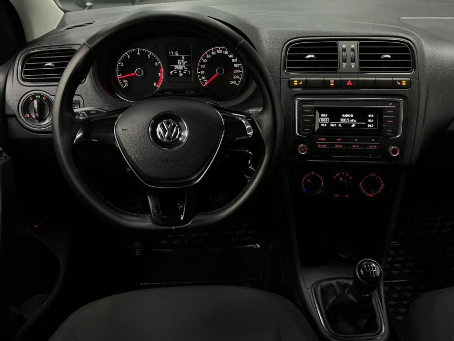 Volkswagen Polo V Рестайлинг Казань  - изображение 12