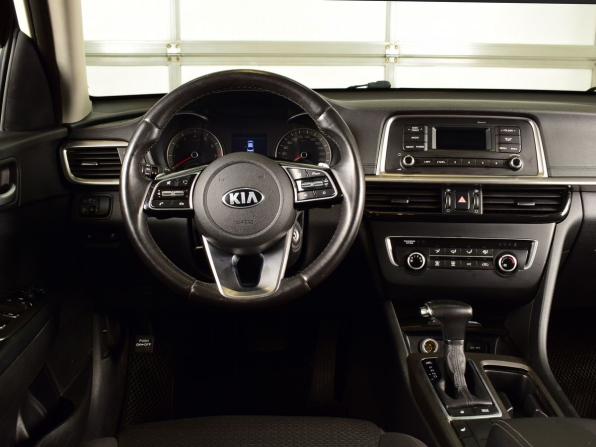 Kia Optima IV Рестайлинг с пробегом 2019 года, цена 1 749 999 рублей, 131901 км, седан, Автокод Объявления