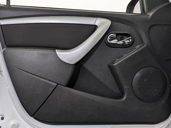 Nissan Terrano III (D10) с пробегом 2021 года, цена 1 300 000 рублей, 120823 км, внедорожник, Автокод Объявления