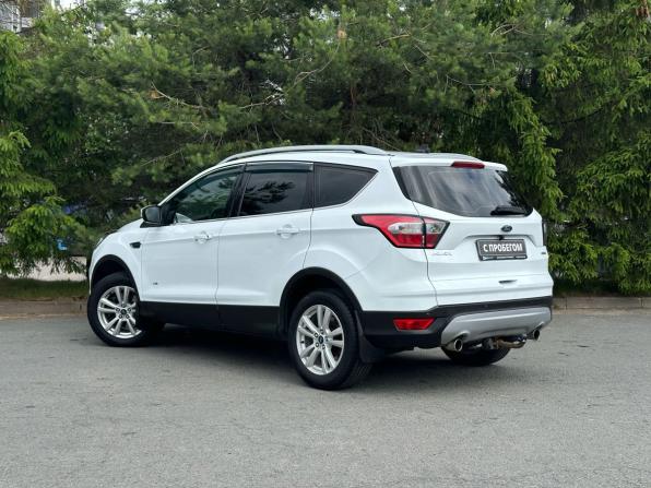 Ford Kuga II Рестайлинг с пробегом 2017 года, цена 1 599 000 рублей, 116271 км, внедорожник, Автокод Объявления