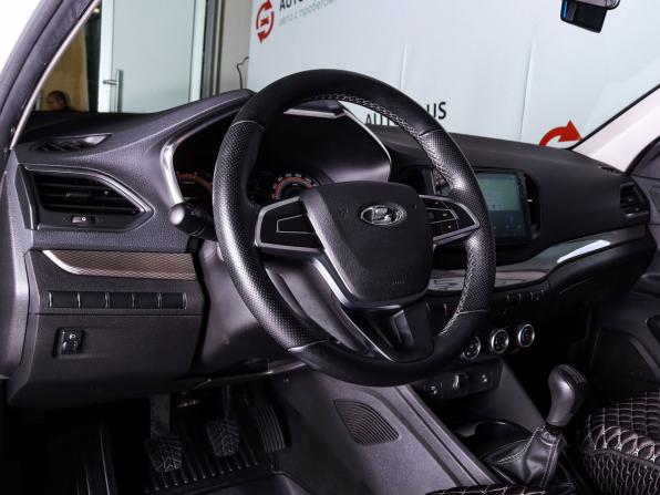 Lada (ВАЗ) Vesta I Рестайлинг (NG) с пробегом 2023 года, цена 1 180 000 рублей, 71600 км, седан, Автокод Объявления