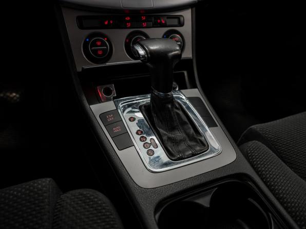 Volkswagen Passat B6 с пробегом 2007 года, цена 650 000 рублей, 276302 км, седан, Автокод Объявления
